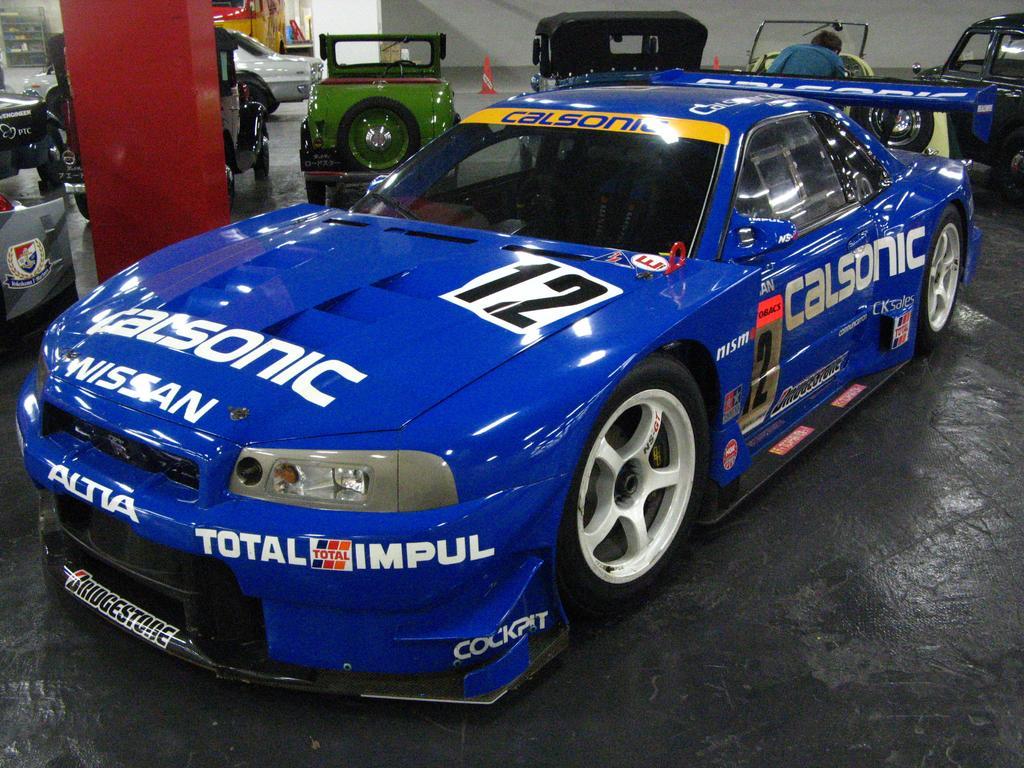 nissan calsonic skyline gt-r r34